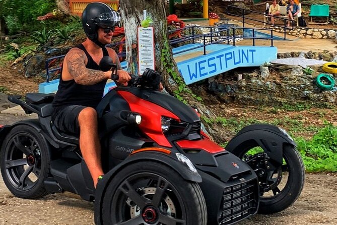 3-Hour ATV Can-Am Adventure Tour in Willemstad, Curaçao - Jan Kok closes the route with flamingos