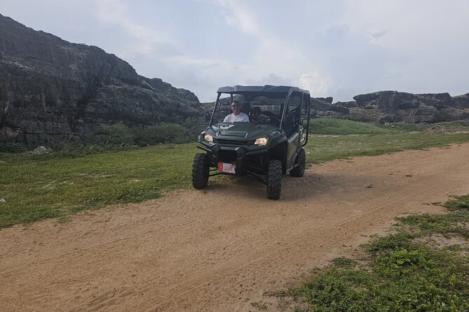 4-seater UTV Island 4hr Tour in Aruba, morning or afternoon - The Ride: Fun, Dust, and Serious Bumps