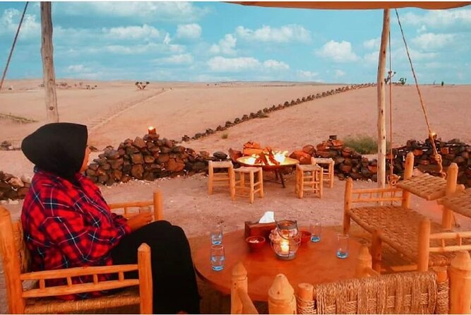 Agafay Desert: Dinner + Show with Quad Bike & Sunset Camel Ride - Music, dancing, and a brief fire performance