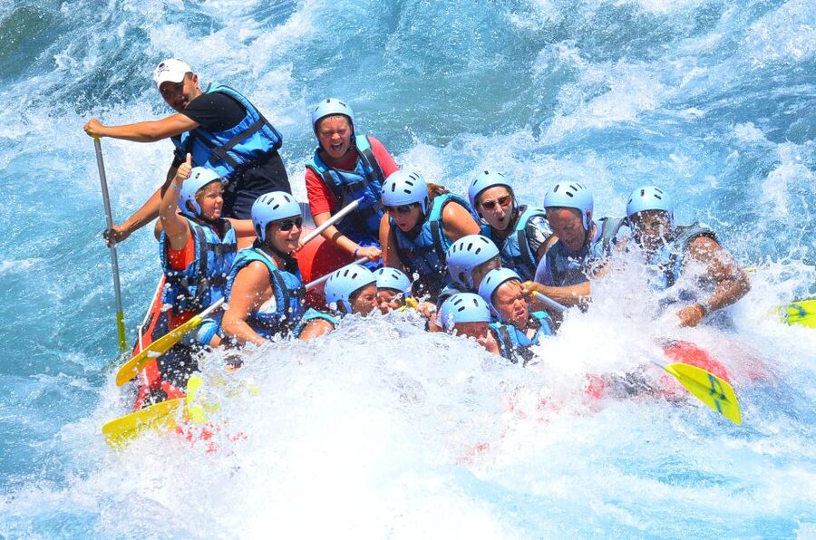 Alanya/Antalya: Buggy, Jeep, Rafting, & Zipline Tour + lunch - The final rapids and the old bridge setting