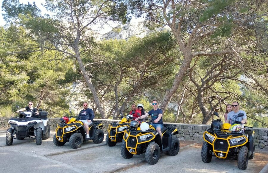 Alcudia: Quad Sightseeing Tour with Viewpoints - Es Barcares and Alcudia Old Town