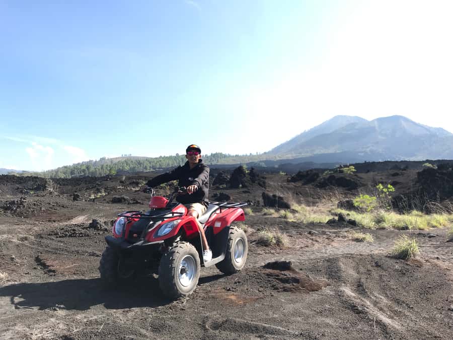 Bali: Mount Batur Quad Bike Tour and Natural Hot Springs - Lunch with a view over the jungle
