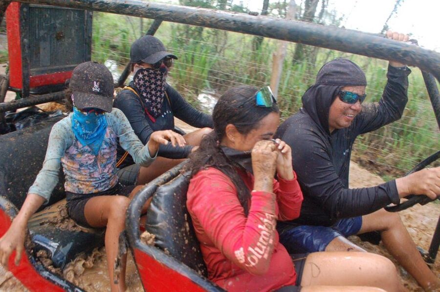 Bayahibe: Buggy tour amazing half-day - Sugarcane tasting with limited explanation