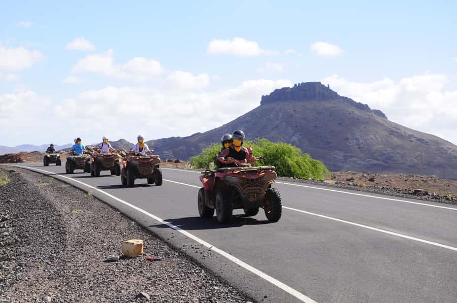Boa Vista: Off-Road Quad Bike to Santa Monica & Caves - Morning or afternoon departure