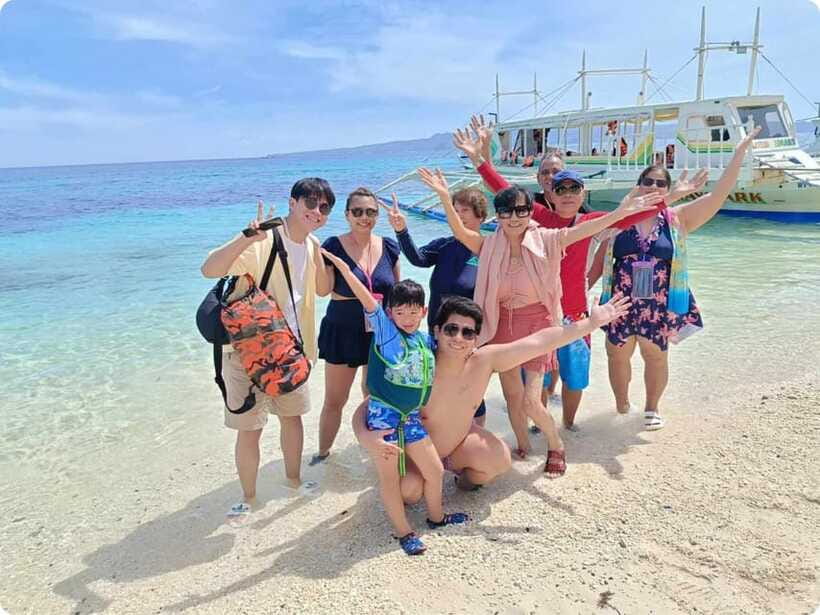 Boracay: Parasailing, Island Hopping, ATV Ride and Kawa Bath - One packed day from Astoria Station 1