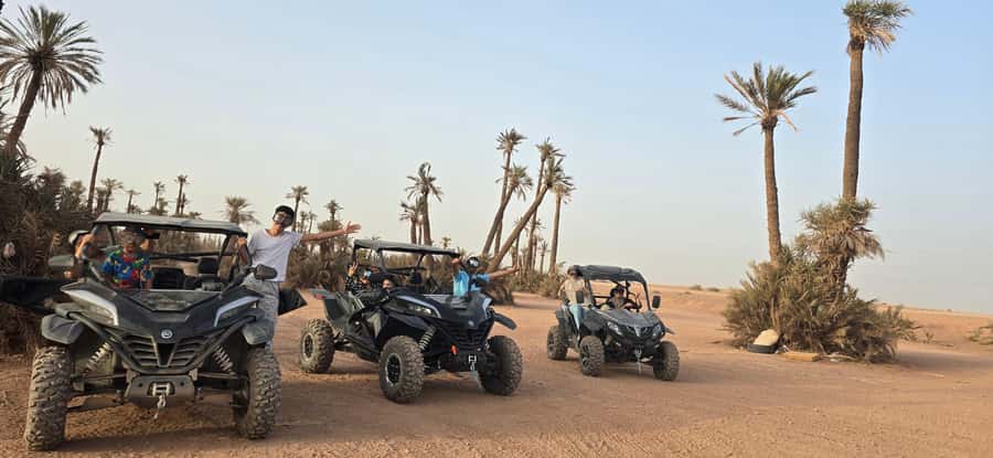 Buggy 1000 cc Adventure in Marrakech Desert - The palm grove photo stop