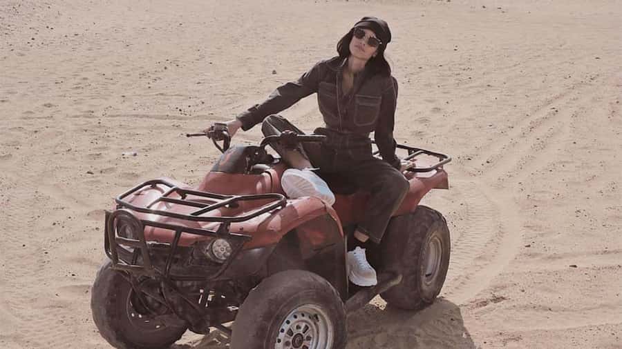 Cairo: Private Quad Bike Desert Tour with Pyramids & Sunset - Timing and the real value of $40
