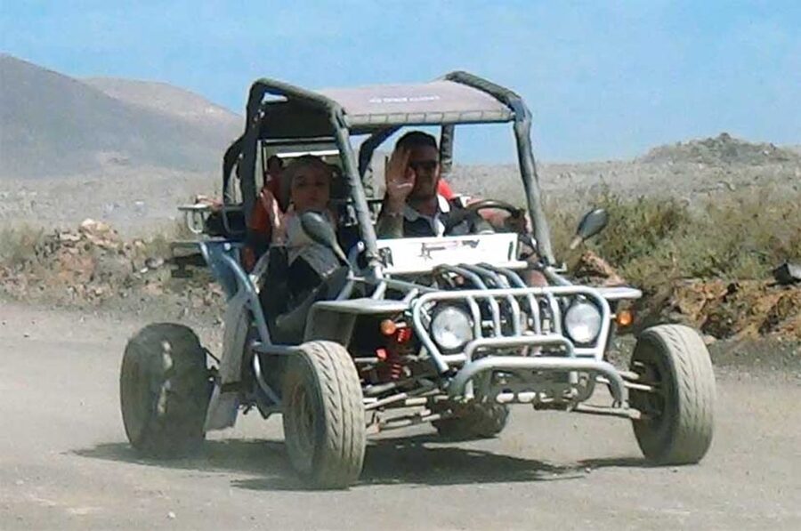 Caleta De Fuste: Guided Buggy Explorer Tour - Along the coast to Las Salinas