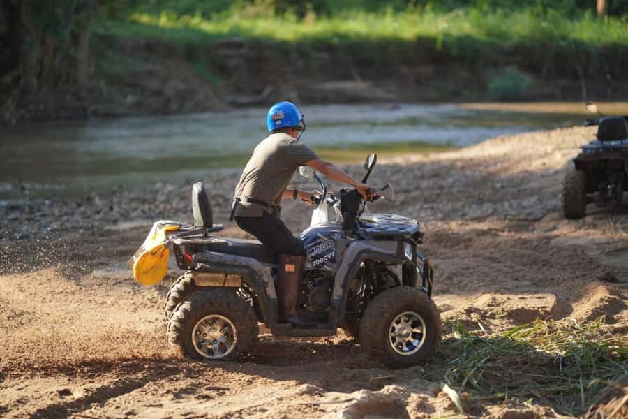 Chiang Mai: ATV Adventure 2-Hrs,Feeding,Rafting & Lunch Trip - Traditional lunch in the jungle