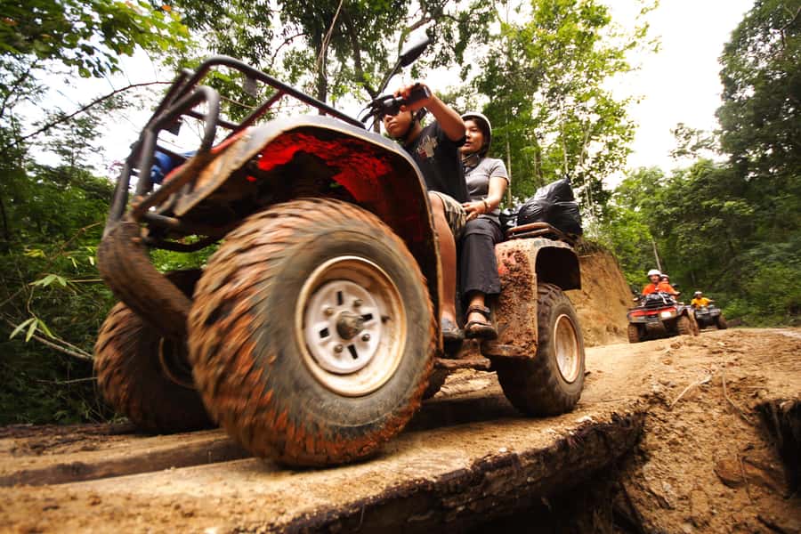 Chiang Mai : ATV Tour - The safety briefing and choosing your ATV