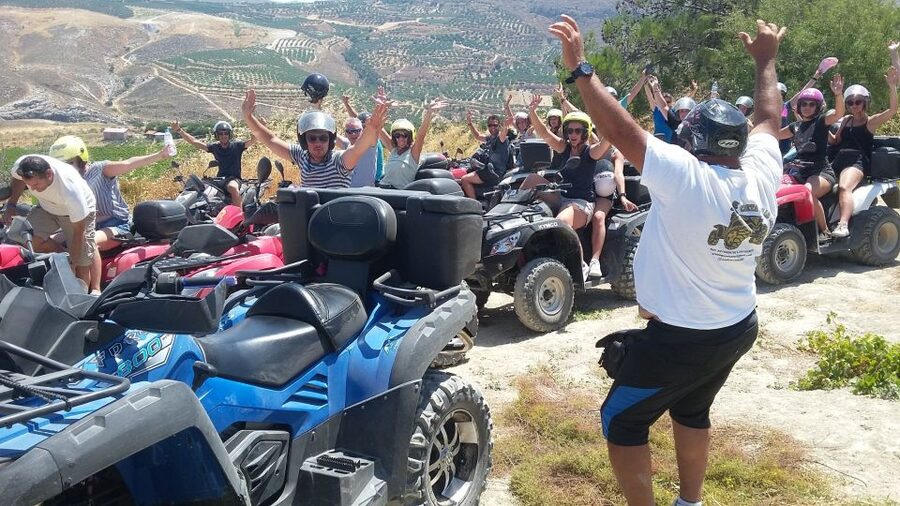 Crete : Safari Tour Heraklion with Quad,Jeep,Buggy and Lunch - The hilltop view over Heraklion