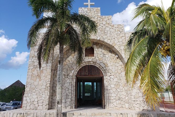 Customizable Private Buggy Tour in Cozumel with Lunch and Snorkel - Lunch, Facilities, and Snorkeling at The Money Bar