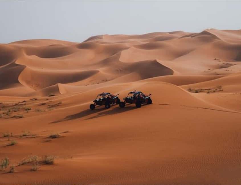 Doha: Self-Ride Desert Dune Buggy Experience with Guide - Sunset, photographs, and the first stars