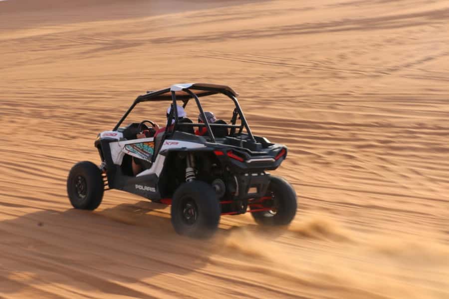 Dubai: Polaris RZR 1000 CC dune buggy - Key points before you book