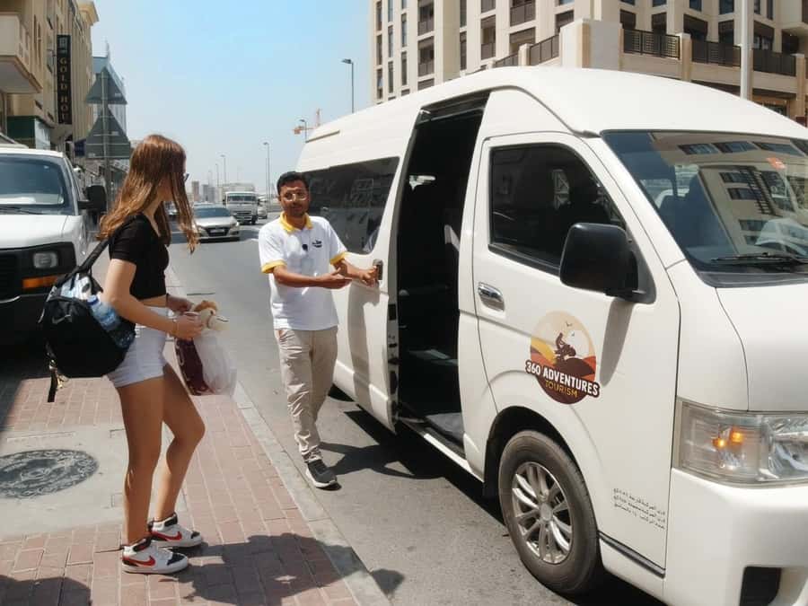 Dubai: Quad Bike or Dune Buggy Adventure & Optional Transfer - Who should book this?