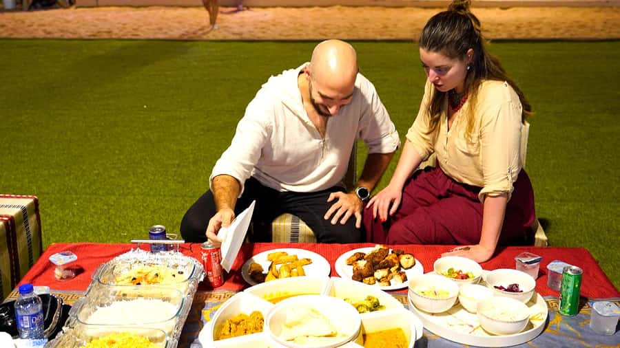 Dubai: Red Dune Desert, Dune Buggy Ride & BBQ Buffet Dinner - From Dubai hotel to red dunes