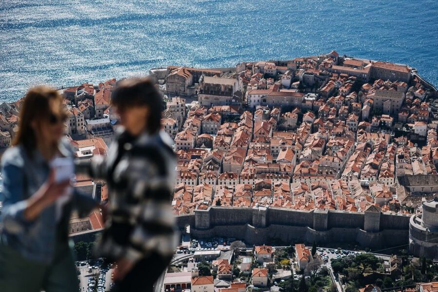 Dubrovnik: Private Panoramic Half-Day Buggy Tour with Brunch - Along the olive tree road to Ljubac