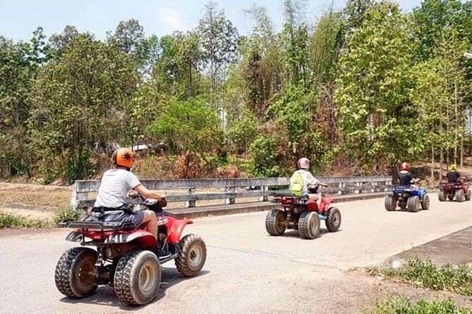 Etna Quad on the Volcano Day (ATV) - Preparing for the quad ride