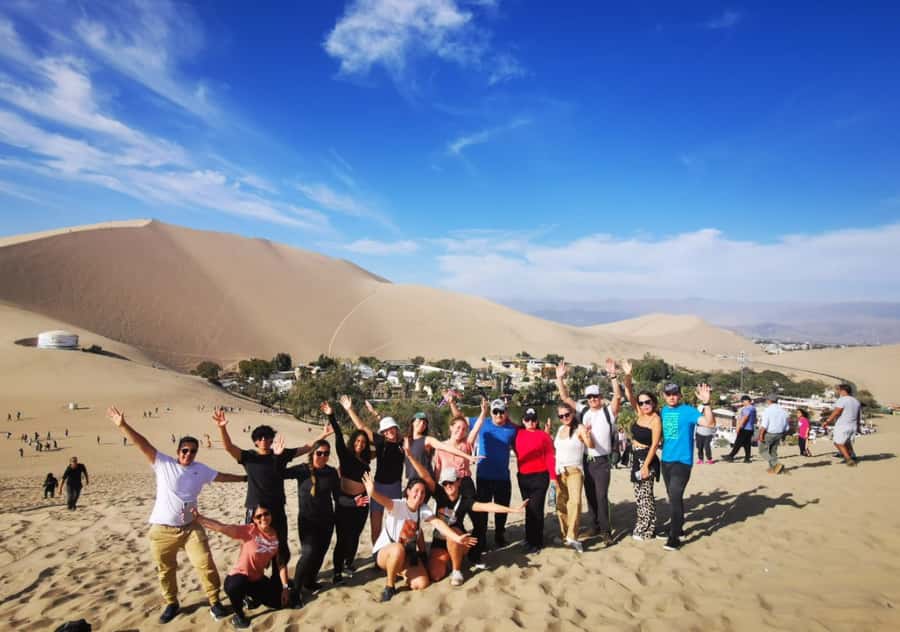 From Lima: Ballestas Islands, Huacachina with buggy Economic - A pre-dawn start in Miraflores