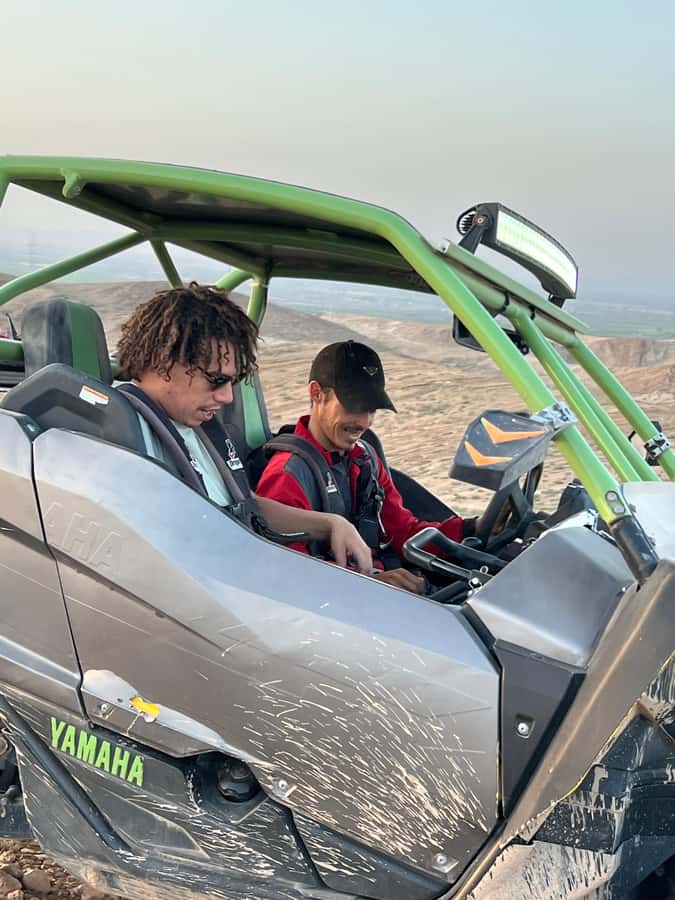 From Marrakech: Agafay Desert Buggy 1Hour & Dinner Show - Leaving Marrakech for the Agafay desert