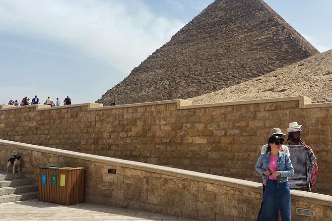 Giza Pyramids,Sphinx,Camel Ride,ATV Bike,Shopping, Dinner cruiseI - The Shopping Stop and How to Handle It