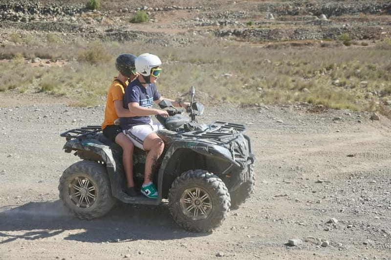 GRAN CANARIA: QUAD TOUR - AFTERNOON SUNSET TOUR 1HR 45 MIN - Getting fitted with a quad, helmet, and goggles