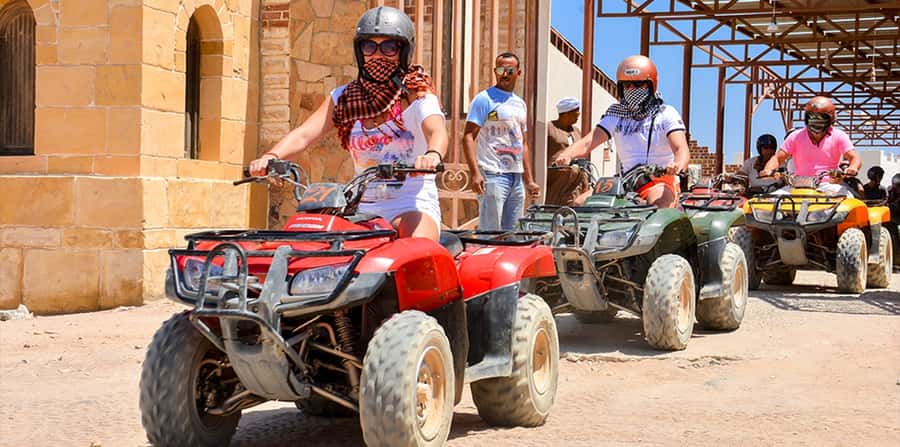 Hurghada: Morning Quad Bike Tour, Camel Ride and Transfer - Guides, groups, and the feel of the outing