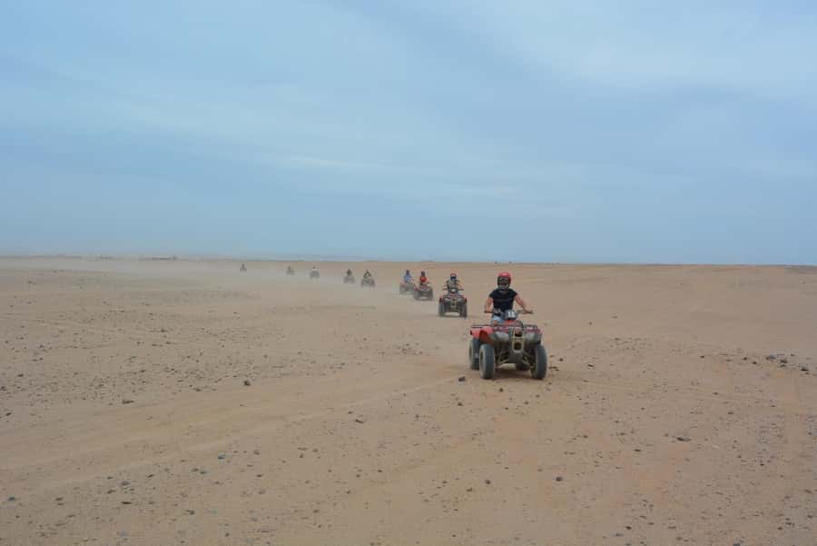 Hurghada: Quad and Buggy Safari with Dinner and Show - Belly dancing, fire, and traditional performance