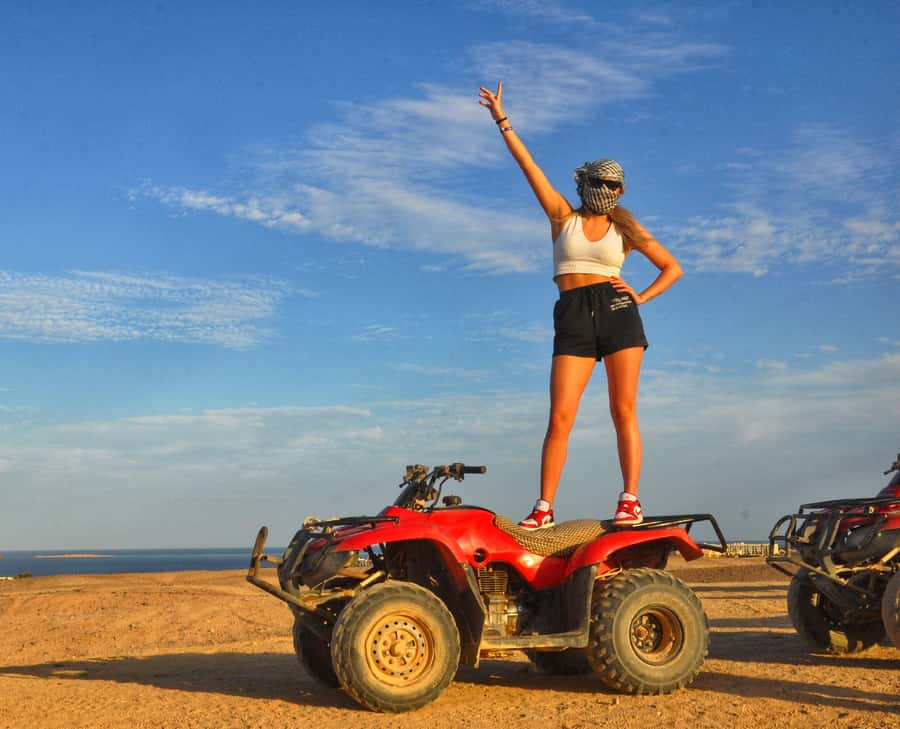 Hurghada: Quad Bike, Camel, Show, Dinner, & Stargazing Trip - What to wear and carry