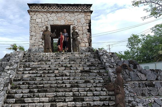 Island Buggy Tour & Mayan Experience - El Mirador: Cozumel’s rough east coast