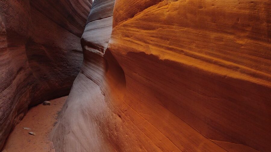 Kanab: Peek-a-Boo Slot Canyon ATV Self-Driven Guided Tour - Who should book this Kanab tour?