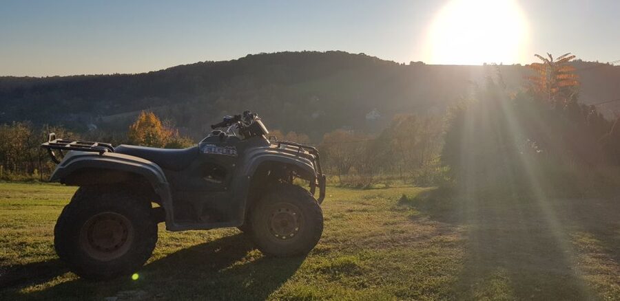 Krakow: Extreme Quad Off-Road Adventure & BBQ Lunch - What the 30 or 60-minute ATV ride feels like