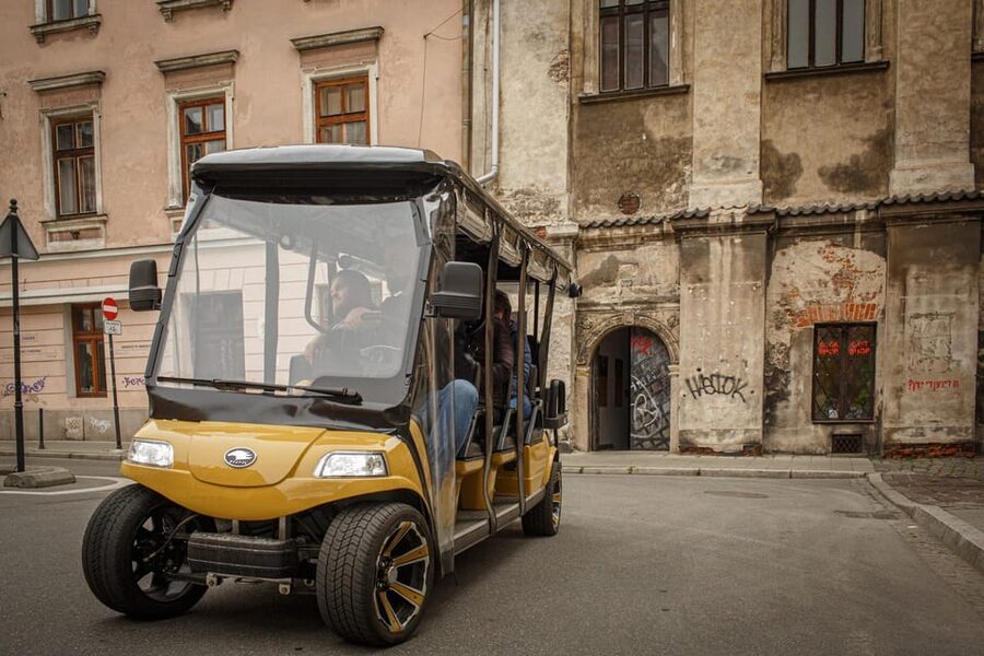 Krakow: Old Town City Sightseeing Tour Eco Buggy Golf Cart - Jan Matejko Square and St. Florian’s Church
