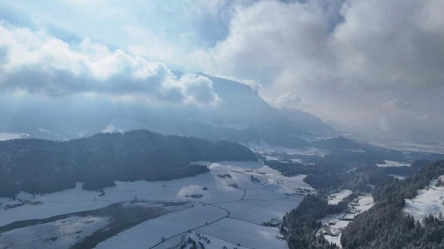 Kufstein: Buggy Alpine Tour with Guide, Drinks & Drone Videos - Who should book this experience