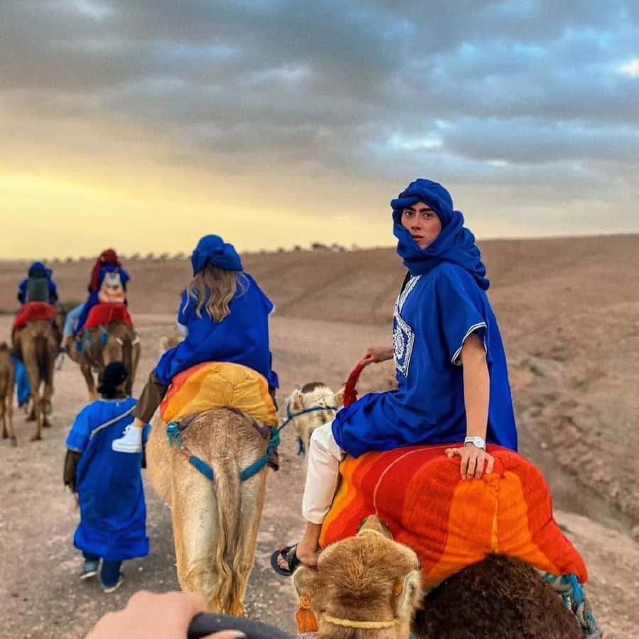 Luxury Agafay Desert : Quad , Camel Ride, Pool & Dinner Show - Moroccan dinner under the evening sky