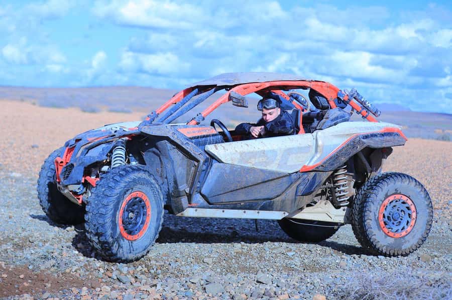 MARRAKECH ADVENTURE : Buggy Can-Am Maverick X3 - Mint tea at a Berber village