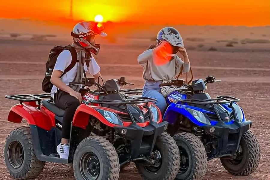 Marrakech: Agafay Desert: Camel ride Quad Bike, Dinner show - What makes the guides important
