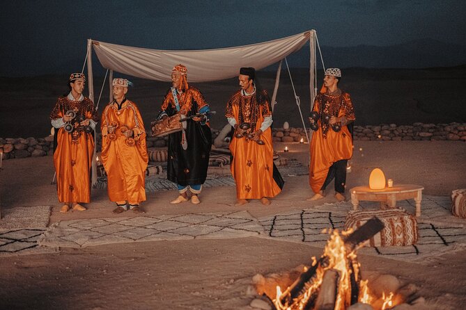 Marrakech: Agafay Desert Quad Biking Tour with Dinner-Show - Music, campfire, and the fire show
