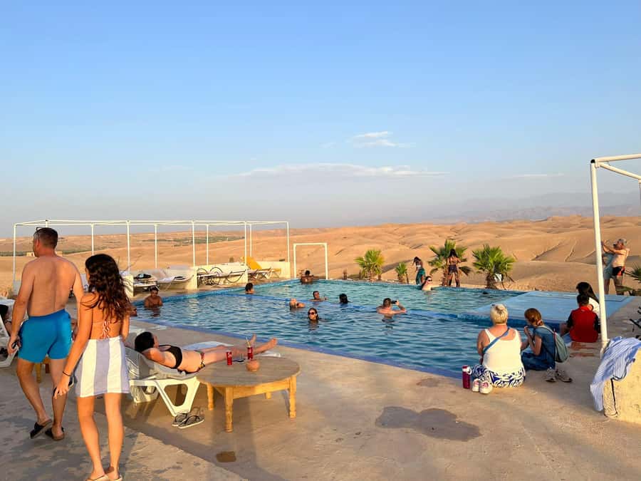 Marrakech: Agafay Desert Quad Camel Rides, Pool, Dinner Show - Why Agafay makes a good evening escape from Marrakech