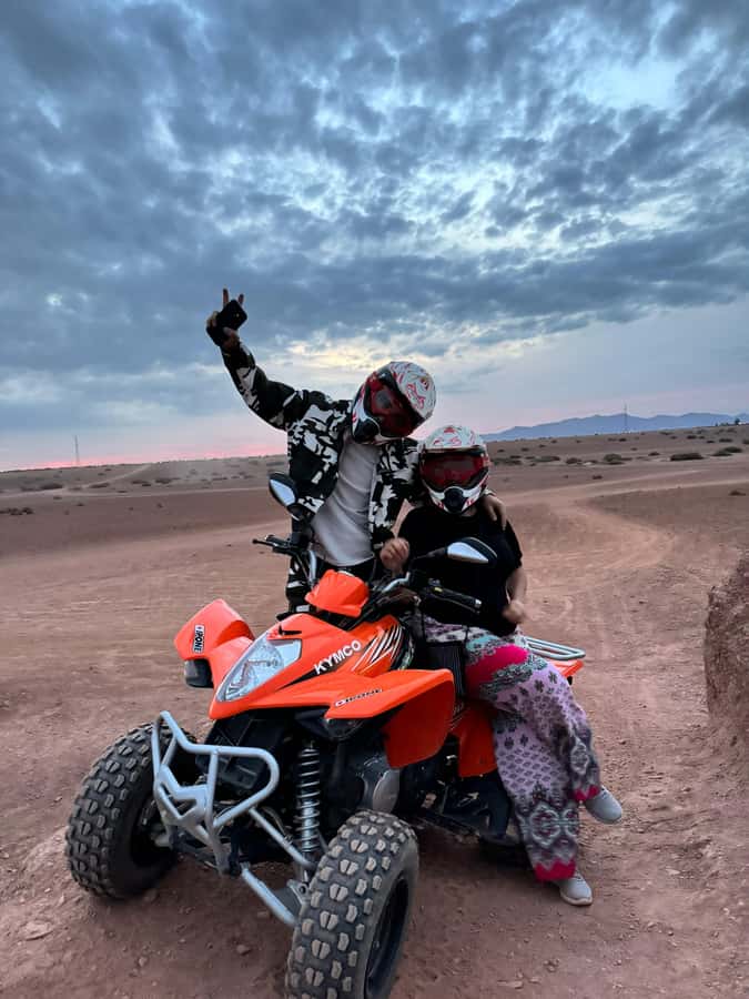 Marrakech: Quad excursion in the palm trees of Marrakech - Mint tea at the village bivouac