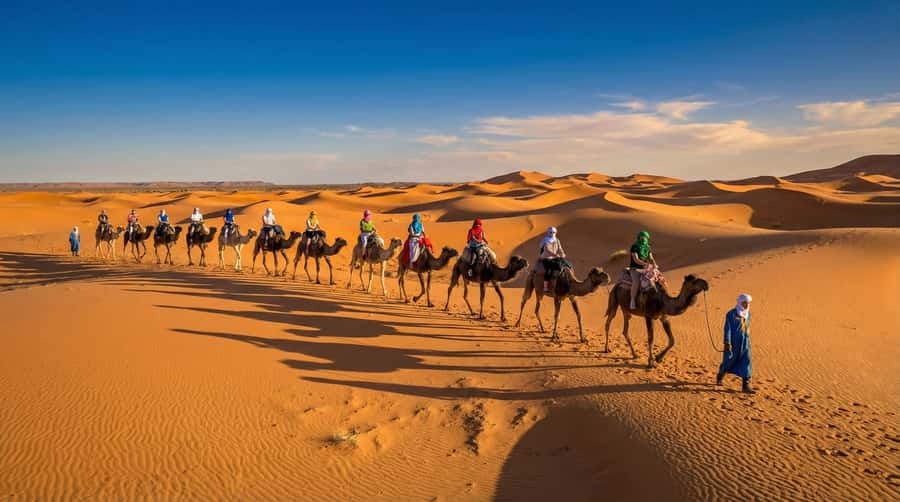 Marrakech to Fes: 3-Day Merzouga Desert Camel & Sandboarding - Ouarzazate and the road toward Dades