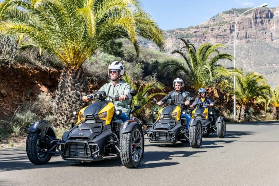 Maspalomas: Ryker Moto Tour to Fataga (Mountain buggy) - Playa del Inglés and the first road section