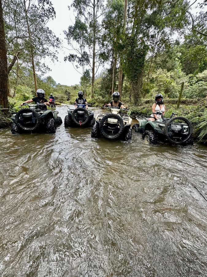 Medellin: ATV Tour 3 Mountains - Leaving Medellín for Guarne’s mountain roads