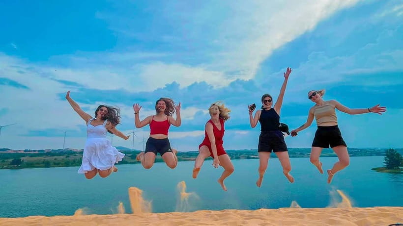 Mui Ne: Sand Dunes Jeep Tour (ATV WITH DRIVER) and Guide - Fairy Stream: a slow, simple walk