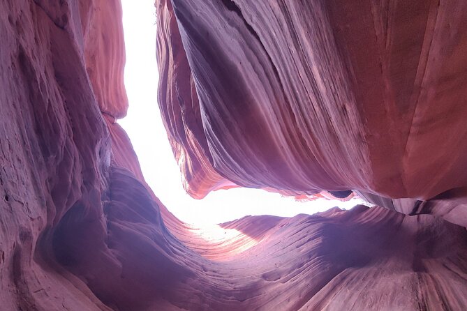Peek-A-Boo Slot Canyon Tour UTV Adventure (Private) - What the private format changes