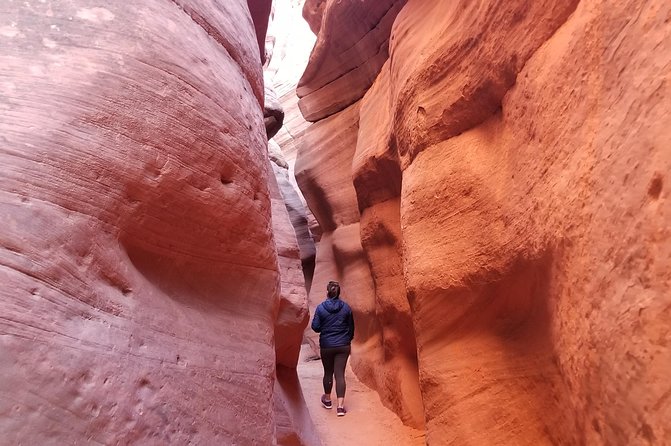 Peek-A-Boo Slot Canyon Tour UTV Adventure (Private) - Entering Peek-A-Boo Slot Canyon near Kanab