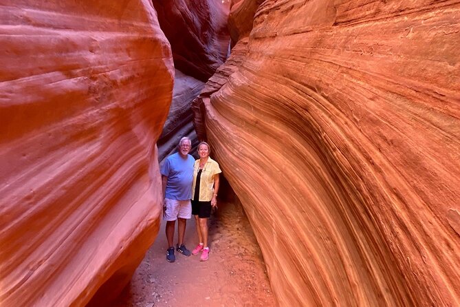 Peekaboo Slot Canyon UTV and Hiking Adventure - What the $129 price includes