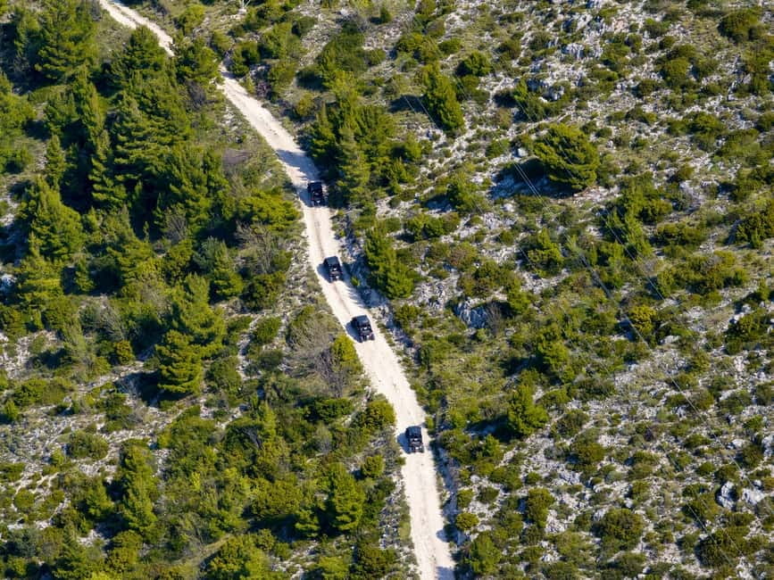 Private Buggy Panorama Adventure /2 hours-2 hills Viewpoint - The rougher route to Malaštica Hill