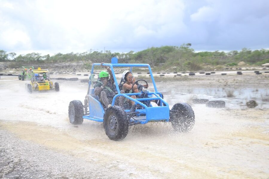 Punta Cana: Buggy Ride, Blue Cenote Lagoon and Jungle River - A short visit to Dominican countryside life