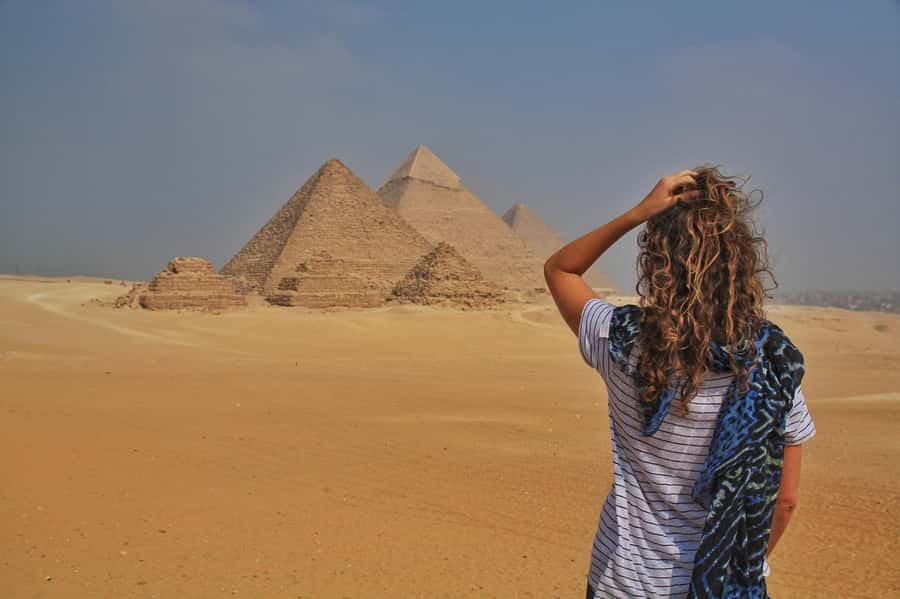 Pyramids of Giza: 1-Hour Quad Bike Desert Safari - Riding toward the pyramid views